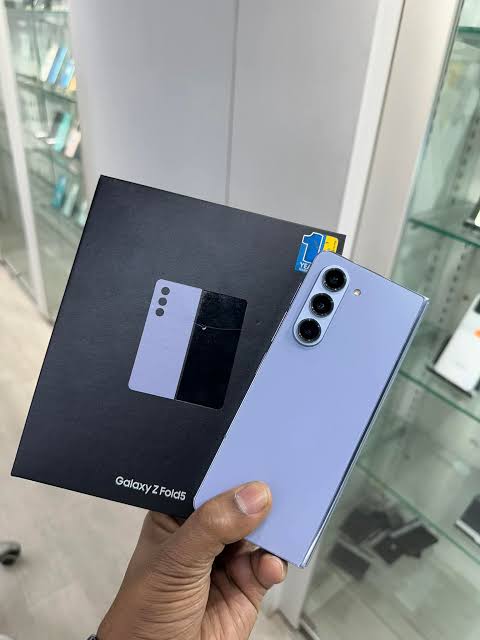 Sumsung galaxy Z fold5 12\256Gb — Pre-Owned from Zengadgets