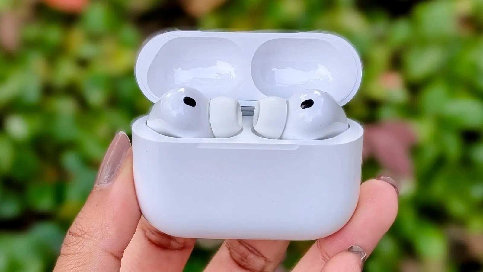 Apple Airpods 4 With ANC just activ with Apple Care Insurance — Airpods from Zengadgets